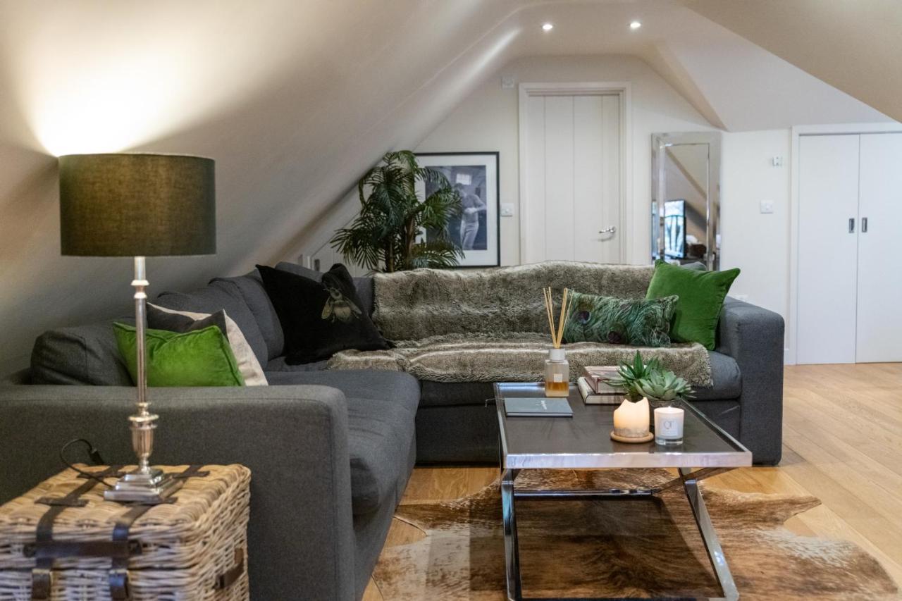 Hertford Barn Conversion 외부 사진