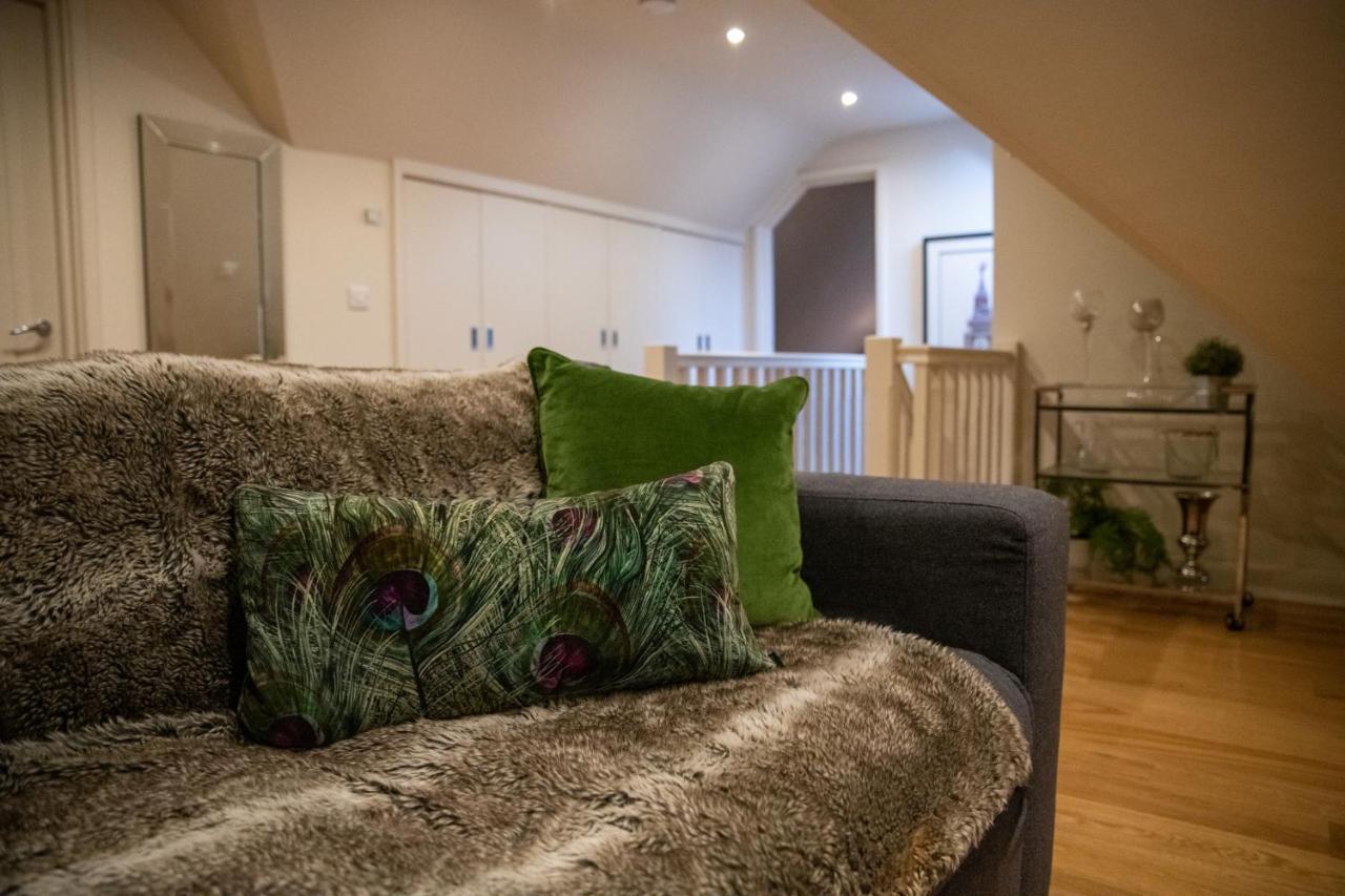 Hertford Barn Conversion 외부 사진